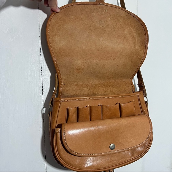 Vintage Tan Crossbody Bag - Picture 8 of 9